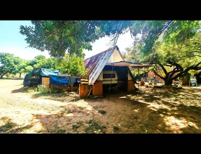2.50HA SMALLHOLDING FOR SALE IN COOPERVILLE
